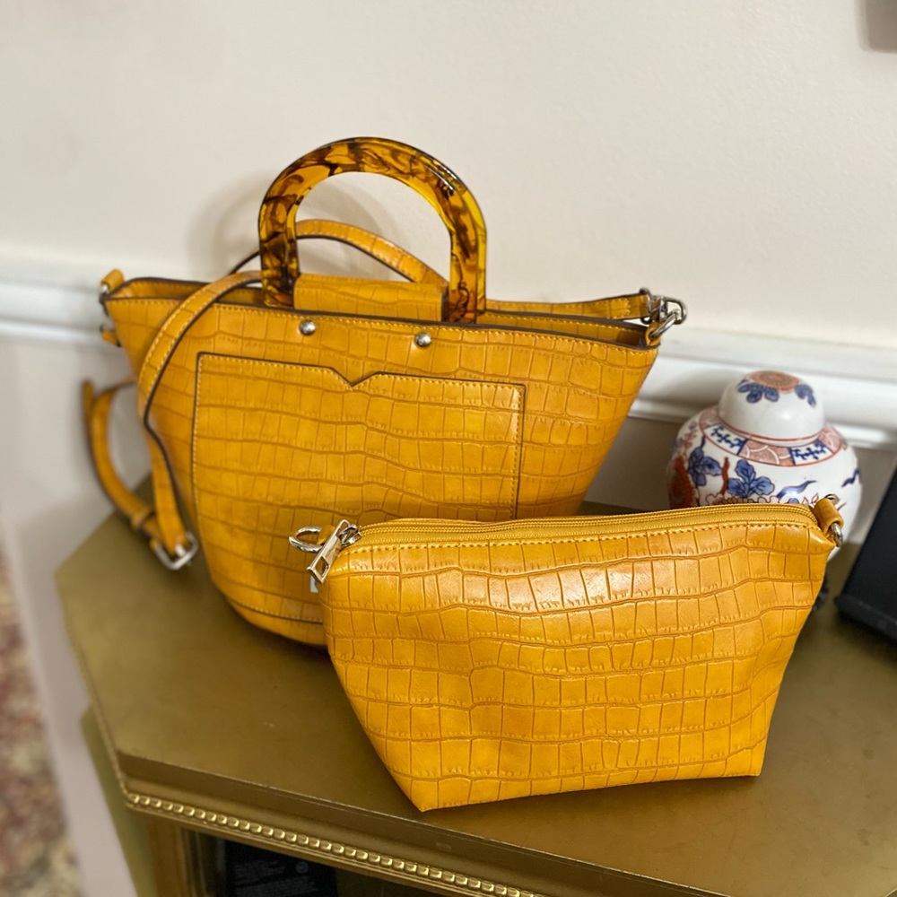 Carlos SANTANA Pouch Crossbody bag